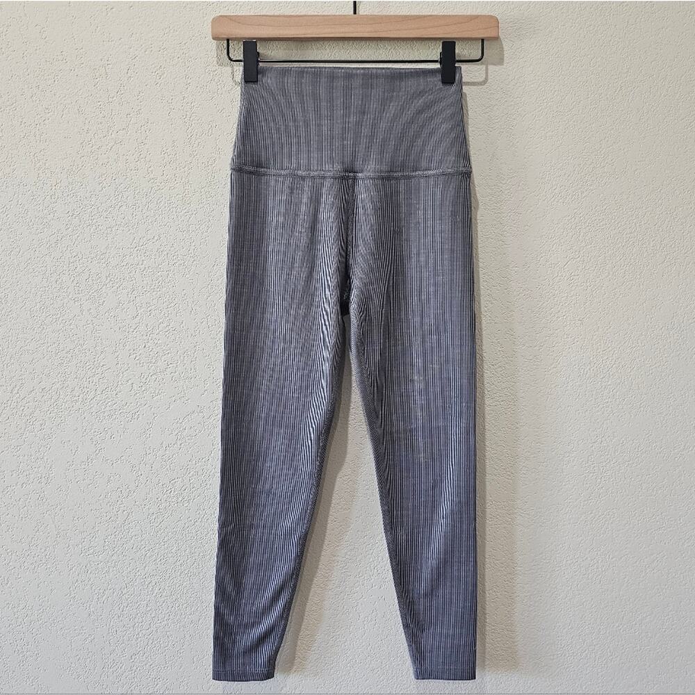 Beyond Yoga Grey Ribbed Legging Sz Small